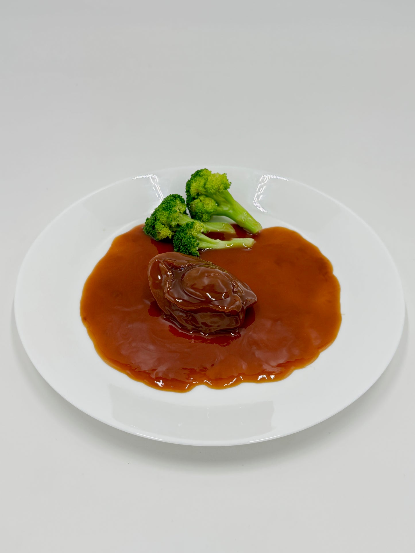 Hong Kong style braised jipin abalone in oyster sauce 糖心吉品鮑魚
